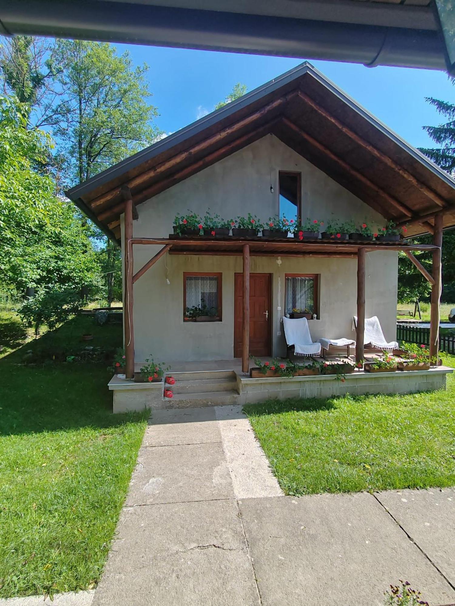 Hotel Stari Mlin Korenica Exterior foto